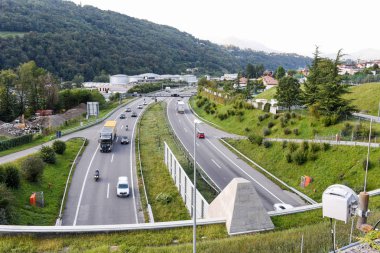 Otobüse İtalyan kısmında İsviçre'nin Lugano