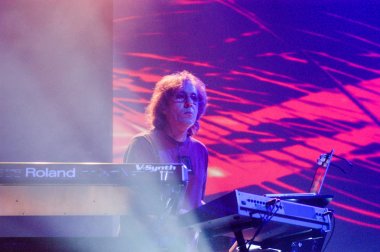 Klavye oyuncu Richard Barbieri progresif rock grubu Porcup