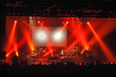Progresif rock grup Porcupine Tree Milano, canlı konser 