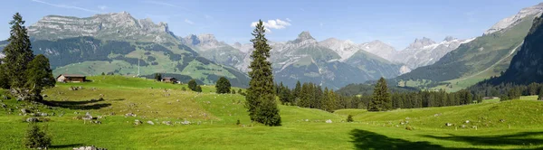 Rural view over Engelberg on Switzerland — Stock Photo, Image