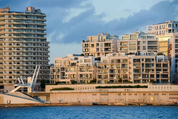 Modern konut Sliema Malta — Stok fotoğraf