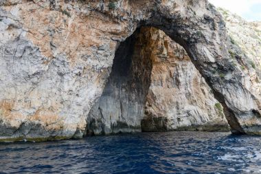 Malta Adası, mavi mağara, sahil