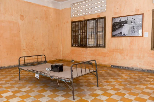 Fängelse Cell S21 fängelse på Phnom Penh om Kambodja — Stockfoto