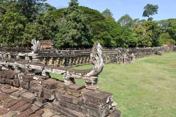 Fillerin üzerinde Siemreap, Kamboçya Angkor Thom, Teras — Stok fotoğraf