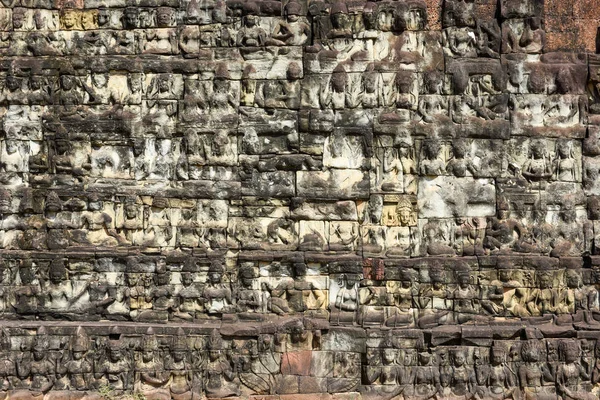 Terras van de olifanten op Angkor Thom op Siemreap, Kambodja — Stockfoto
