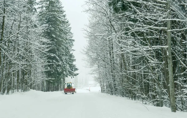 Snöiga landskap i Engelberg på Schweiz — Stockfoto