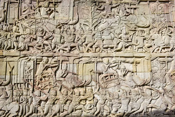 Płaskorzeźba w świątyni Bayon, Angkor Thom, Siem Reap, Kambodża — Zdjęcie stockowe