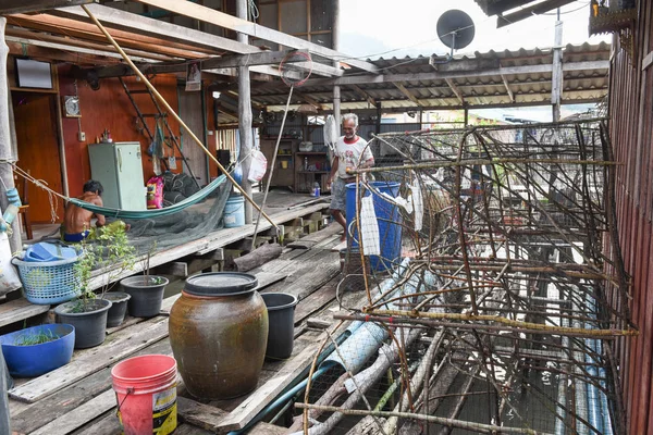 Fisherman 's w Ao Yai Koh Kood Island na Tajlandii — Zdjęcie stockowe