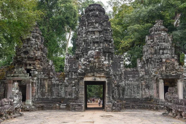 Entrada para o antigo templo Preah Khan em Angkor, Camboja — Fotografia de Stock