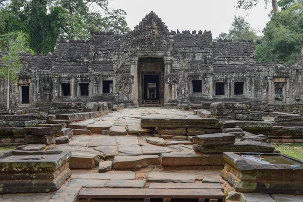 Entrada para o antigo templo Preah Khan em Angkor, Camboja — Fotografia de Stock