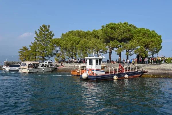 View at Bella island on lake Maggiore in Italy — Stock Photo, Image