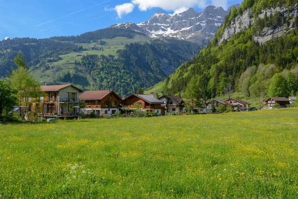 Rural landscape of Engelberg in the Swiss alps — Stock Photo, Image