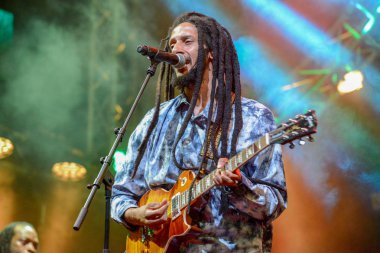 Julian Marley İsviçre 'deki Estival Jazz Lugano' da çalıyor.