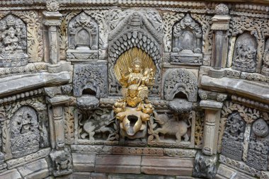 Nepal 'de Katmandu yakınlarında Patan Çeşmesi