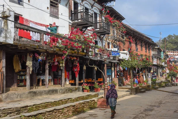 Die Fußgängerzone im Zentrum des Dorfes Bandipur in Nepal — Stockfoto