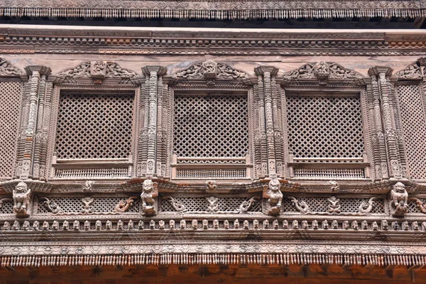 ネパール カトマンズのダーバン広場にある寺院の建築詳細 — ストック写真