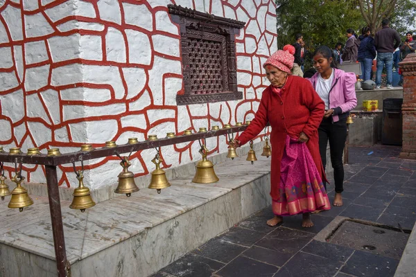 Pokhara Nepal January 2020 People Touching Prayer Bells Temple Pokhara — 图库照片