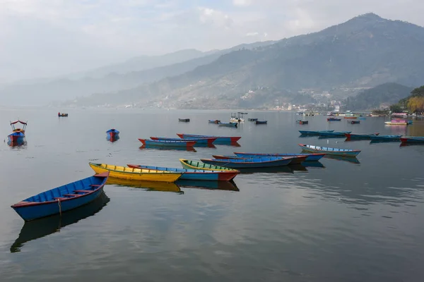 Kleine Holzboote Auf Dem Fewa See Bei Pokhara Nepal — Stockfoto