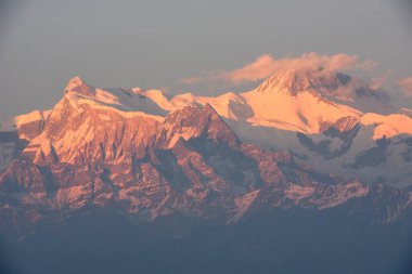 Nepal Saranghot 'tan Annapurna Massif