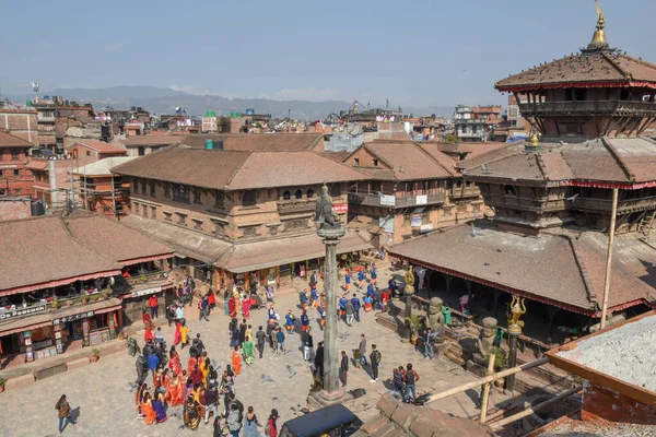 Bhaktapur Nepal Januar 2020 Menschen Gehen Auf Dem Tachupal Platz — Stockfoto