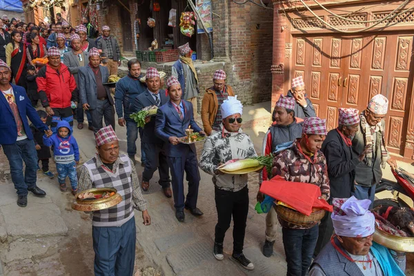Bhaktapur Népal Janvier 2020 Personnes Procession Pour Sacrifice Hindou Bhaktapur — Photo
