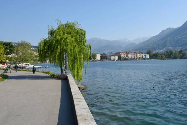 Lugano Sviçre Nisan 2020 Sviçre Deki Lugano Göl Kenarında Kamu — Stok fotoğraf