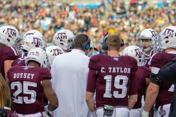 Charlotte, North Carolina/ABD 29 Aralık 2017: 2017 Ncaa College Football 'Yoktur kase' Texas A ve M Üniversitesi vs Wake Forest Üniversitesi Amerika banka Stadyumu'nda.