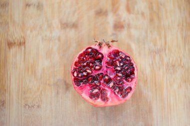 Sulu nar tohumları ile