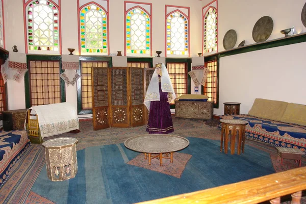 Ukrayna, Kırım Cumhuriyeti, Bakhchisaray Han Sarayı 'nda sergi.