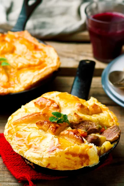 Rustic Beef Pot Pie . — Stock Photo, Image