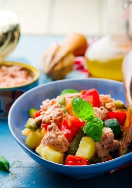 Ton balığı salatası Cenova