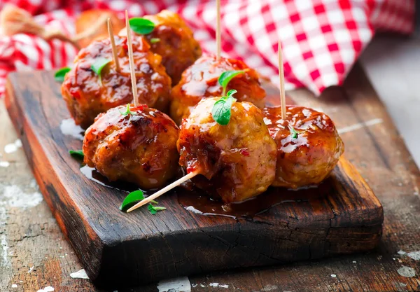 Chicken Meatballs with glaze — Stock Photo, Image