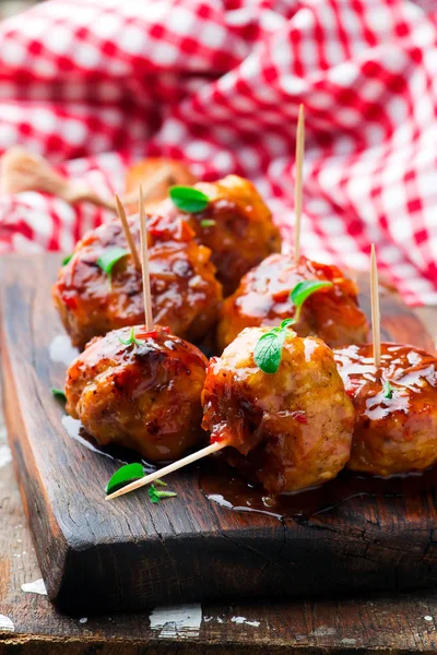 Chicken Meatballs with glaze — Stock Photo, Image