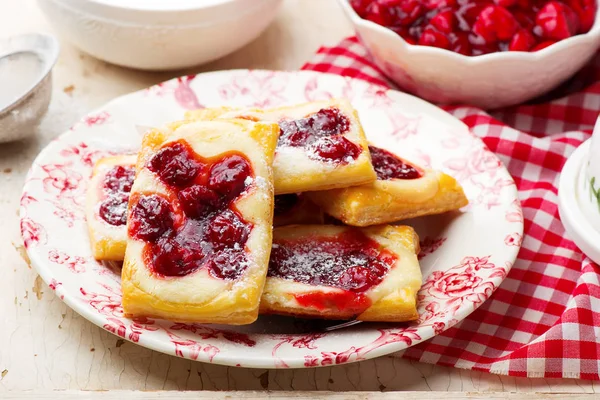 Cherry Cream Cheese Danishes. — Stock Photo, Image