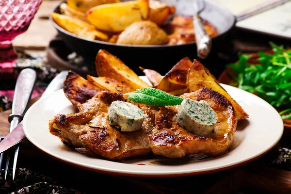 Veal Chops with Sage Butter.selective focus — Stock Photo, Image