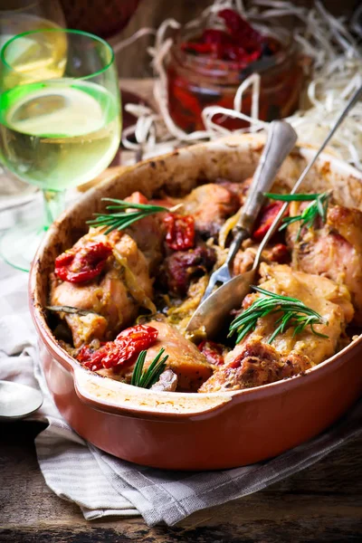 Conejo estofado con verduras . — Foto de Stock