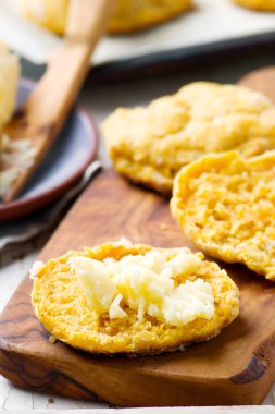 Bal kabak bisküvi ballı tereyağı ile