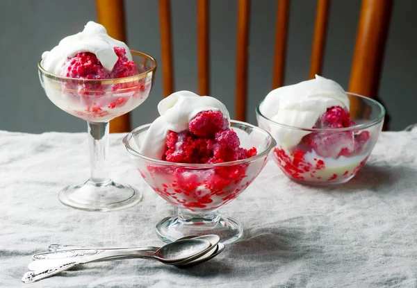 Strawberry ice with whipped cream — Stock Photo, Image