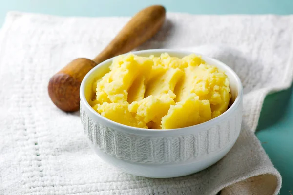 Puré de papas en el enfoque Bowl.Selective — Foto de Stock