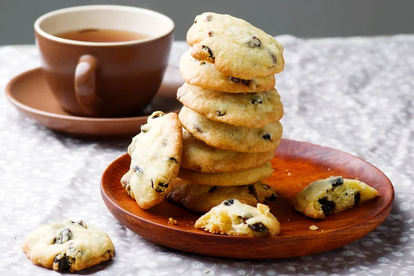Cornmeal chocolate chunk cookies raisins — Stock Photo, Image