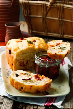 Biberiye domates Parmesan ekmek tabii rustik