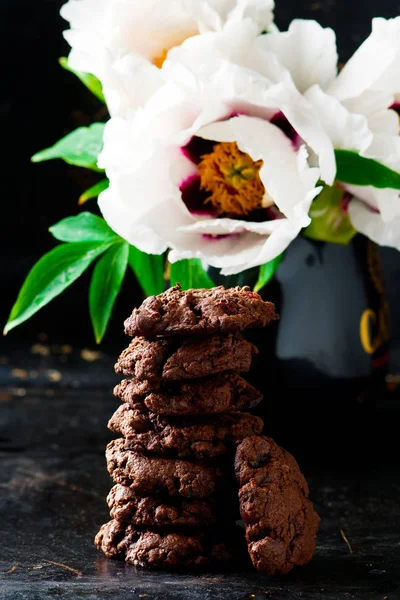 フライパンのチョコレート チップ クッキー — ストック写真