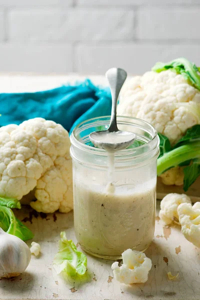 Cauliflower alfredo sauce.selective focus — Stock Photo, Image