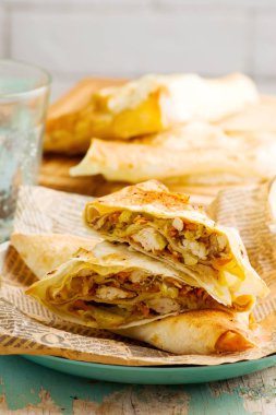 Lavaş tavuk pies.style rustik