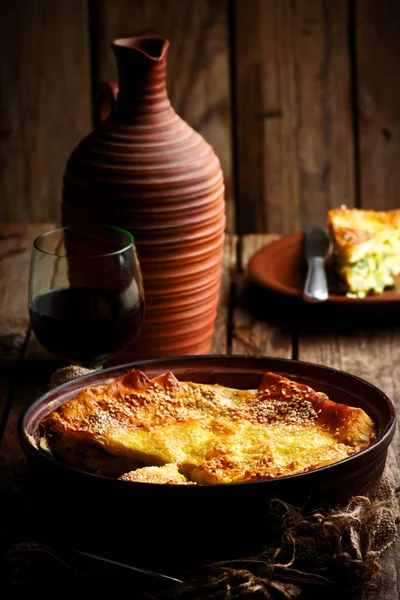 Cheese cake achma traditional Georgian pie.style rustic — Stock Photo, Image