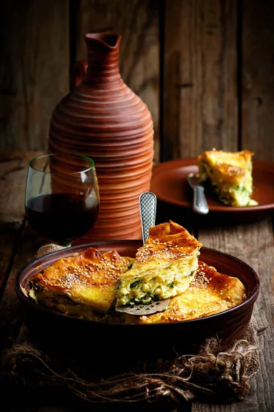 Cheese cake achma traditional Georgian pie.style rustic — Stock Photo, Image