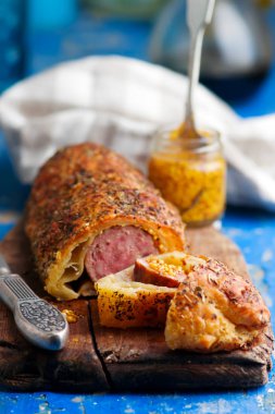 pişmiş sosis roll.selective odak