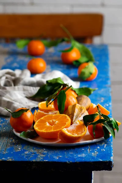 Färska ekologiska tangerines.selective fokus — Stockfoto