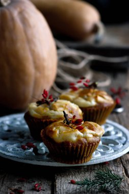 Kabak Krem Peynir girdap Muffins.