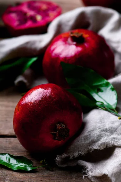 Fresh organic jucy Pomegranate. — Stock Photo, Image